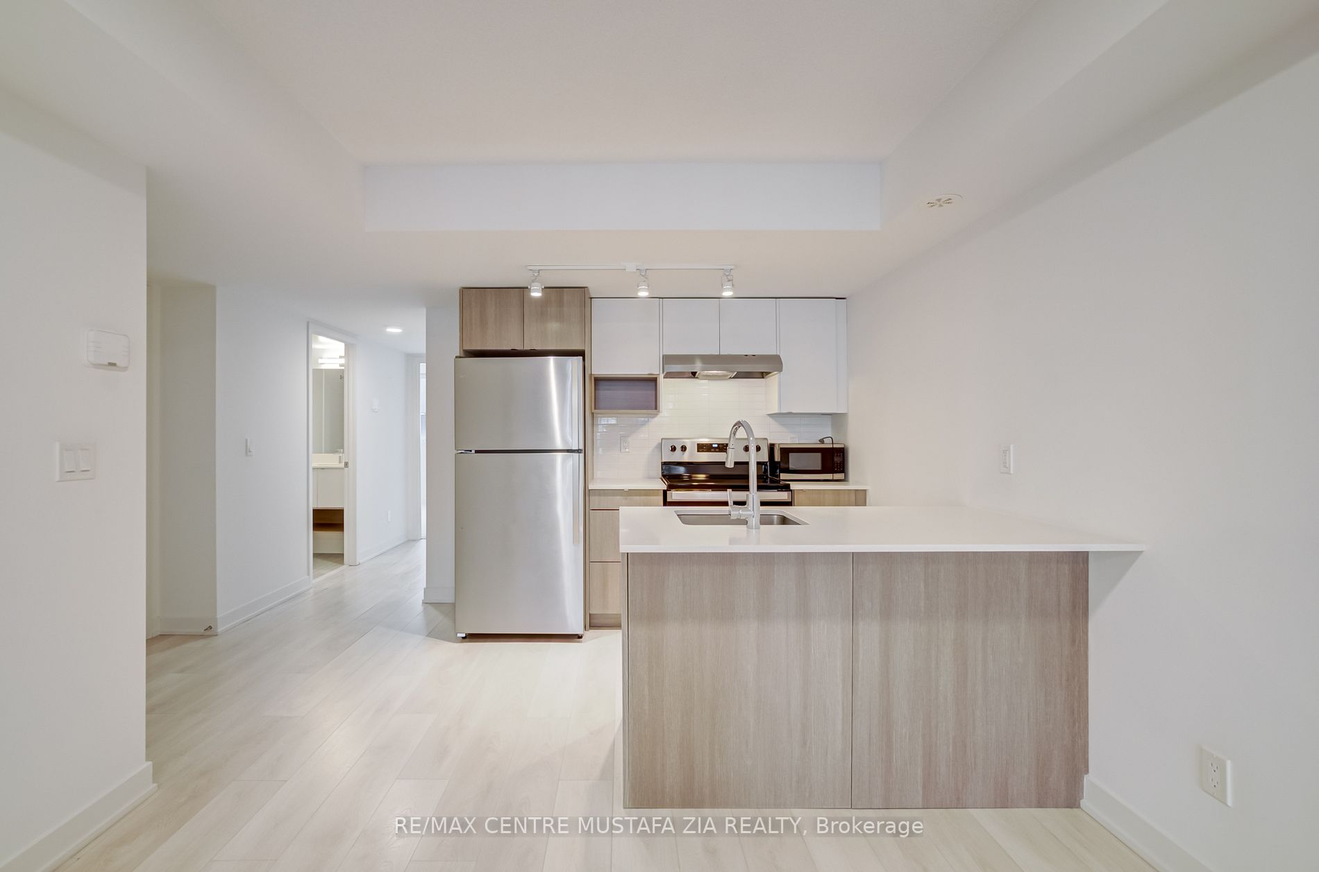 1129 Cooke Boulevard, #608