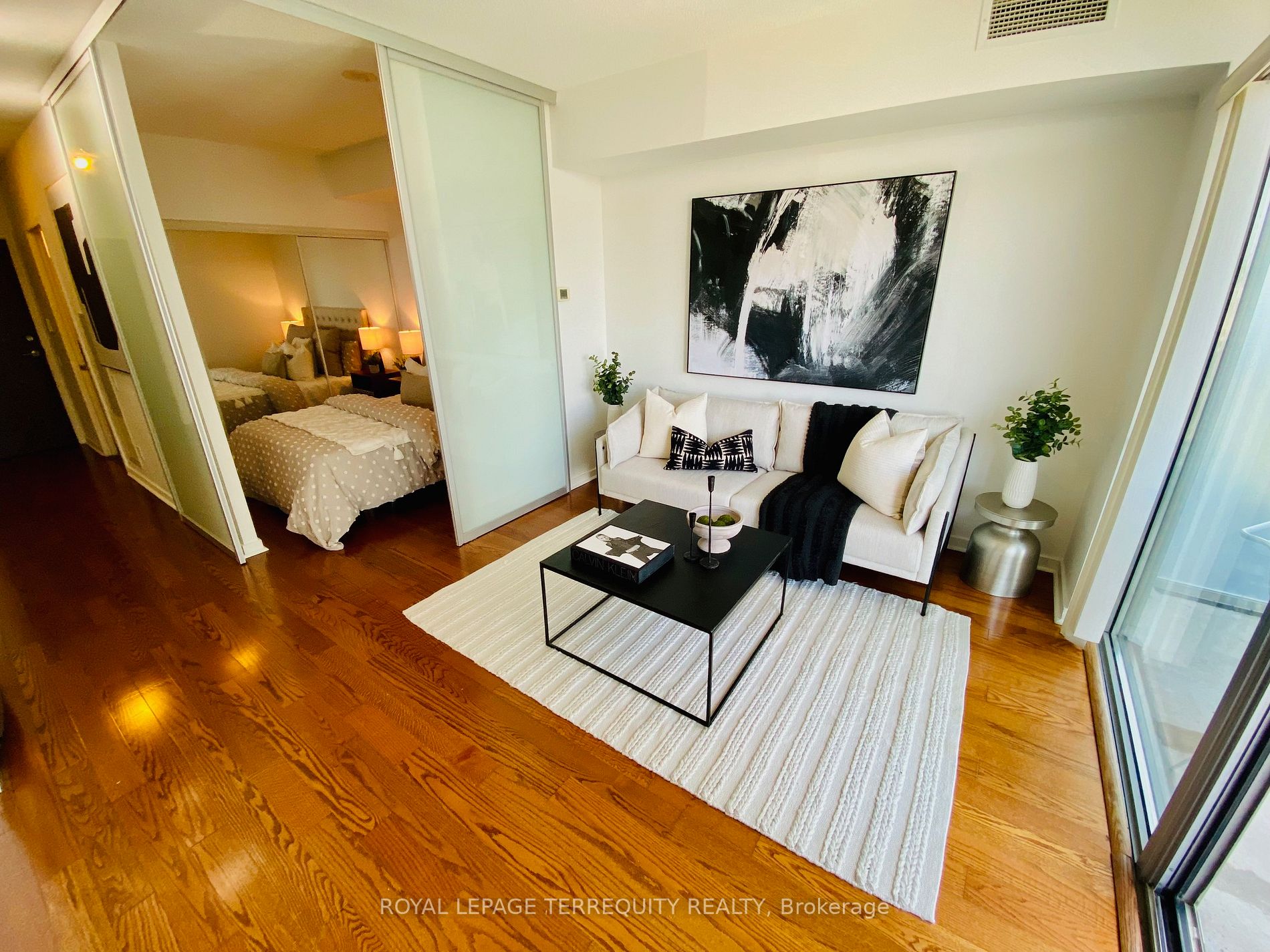 103 The Queensway Ave, #1011