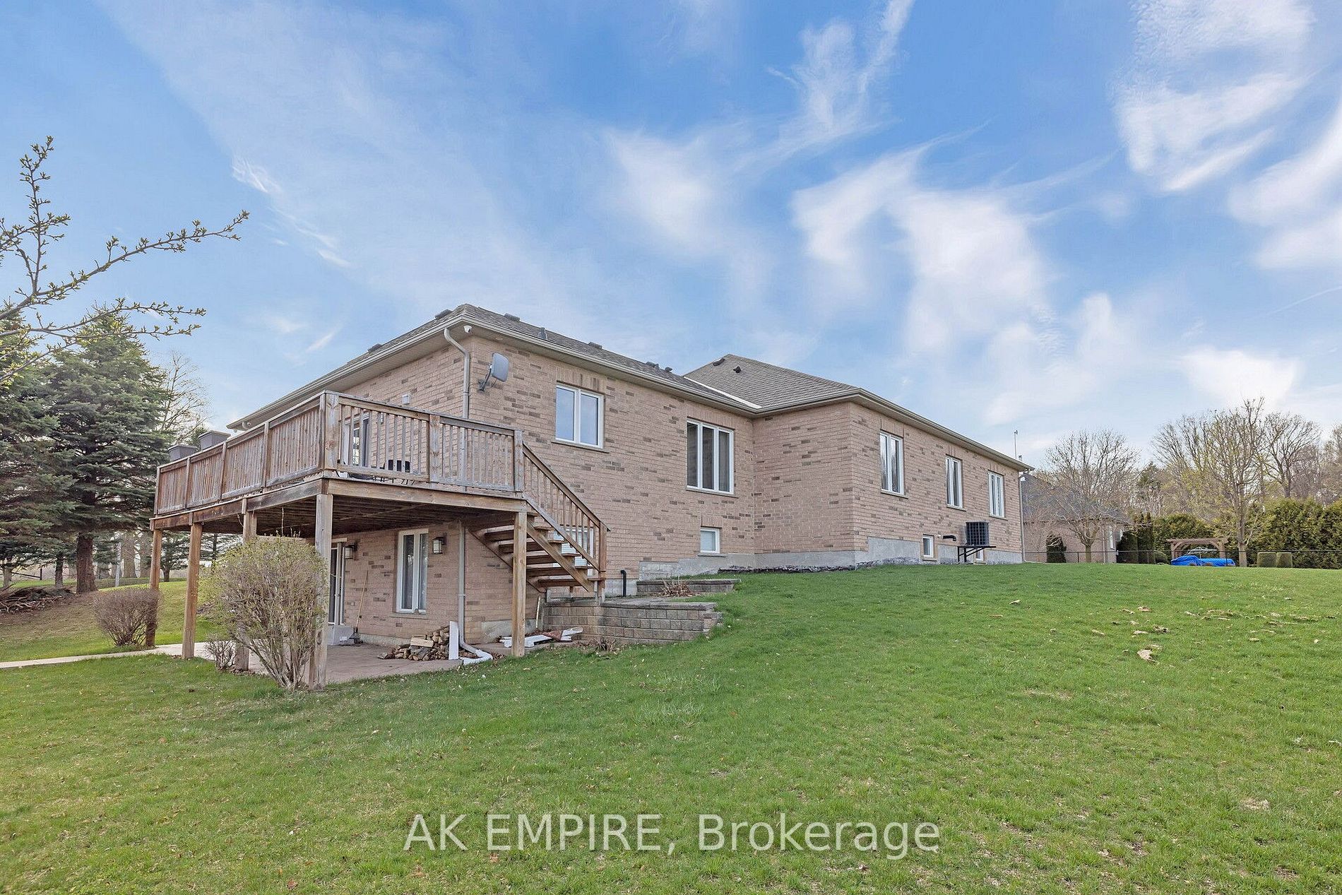 15545 St Andrews Rd