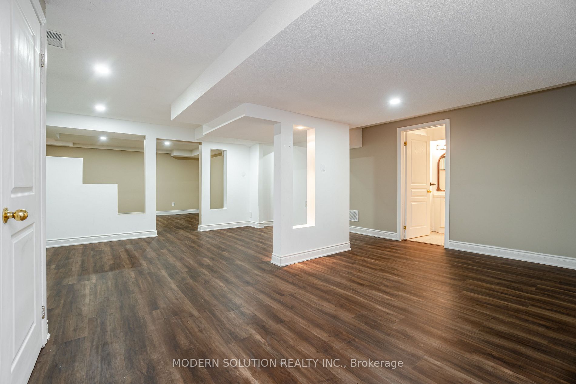 2181 Norfolk Dr