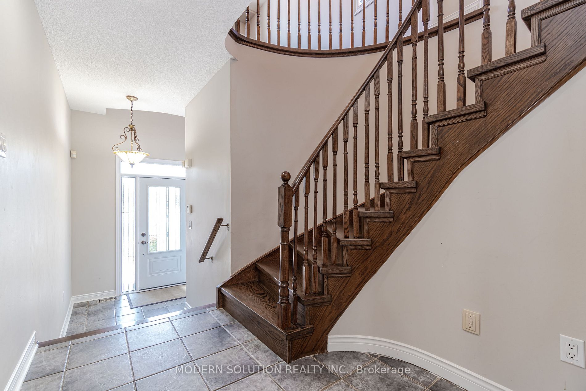 2181 Norfolk Dr