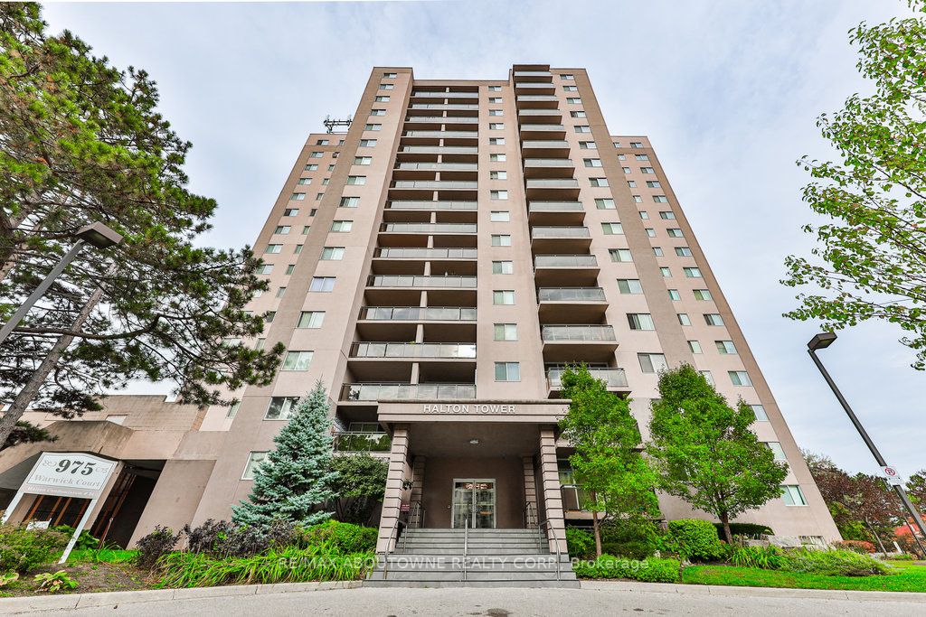 975 Warwick Crt, #1005