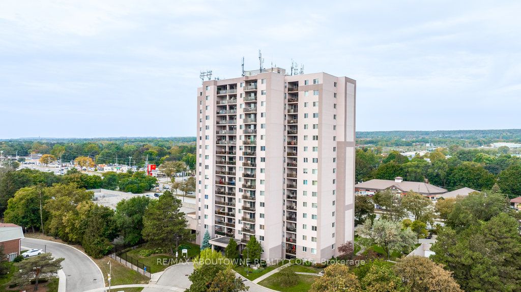 975 Warwick Crt, #1005