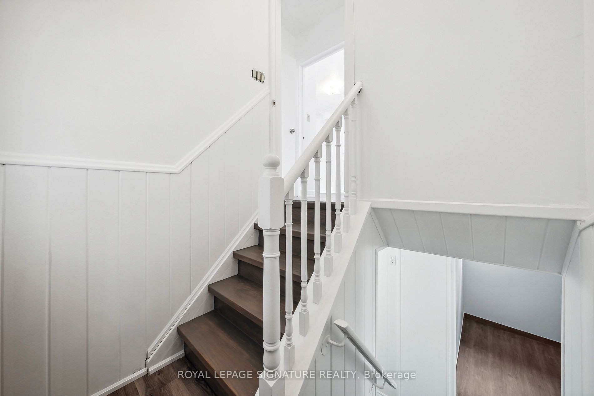 931 Aviation Road