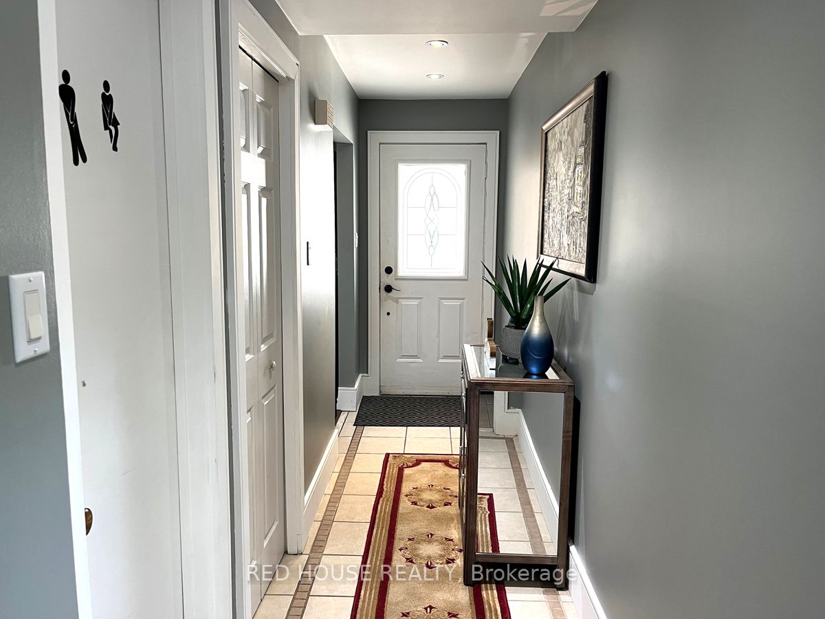 71 Forsythia Rd