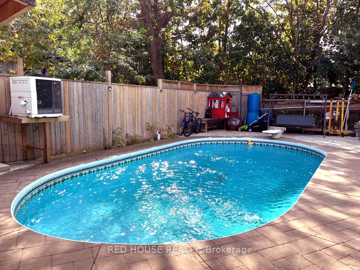 71 Forsythia Rd