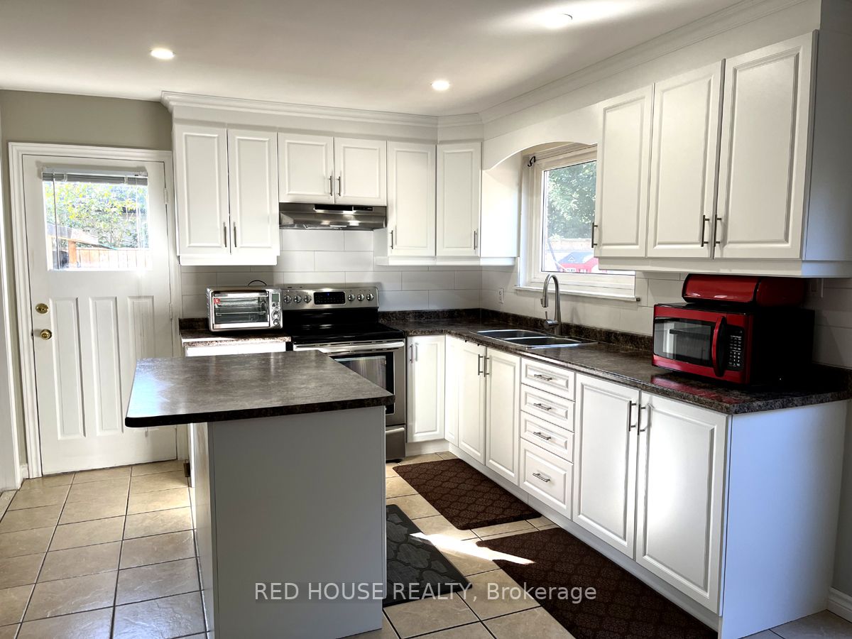 71 Forsythia Rd
