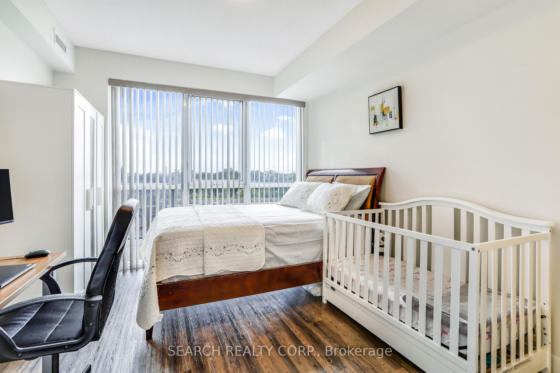 2093 Fairview St, #404
