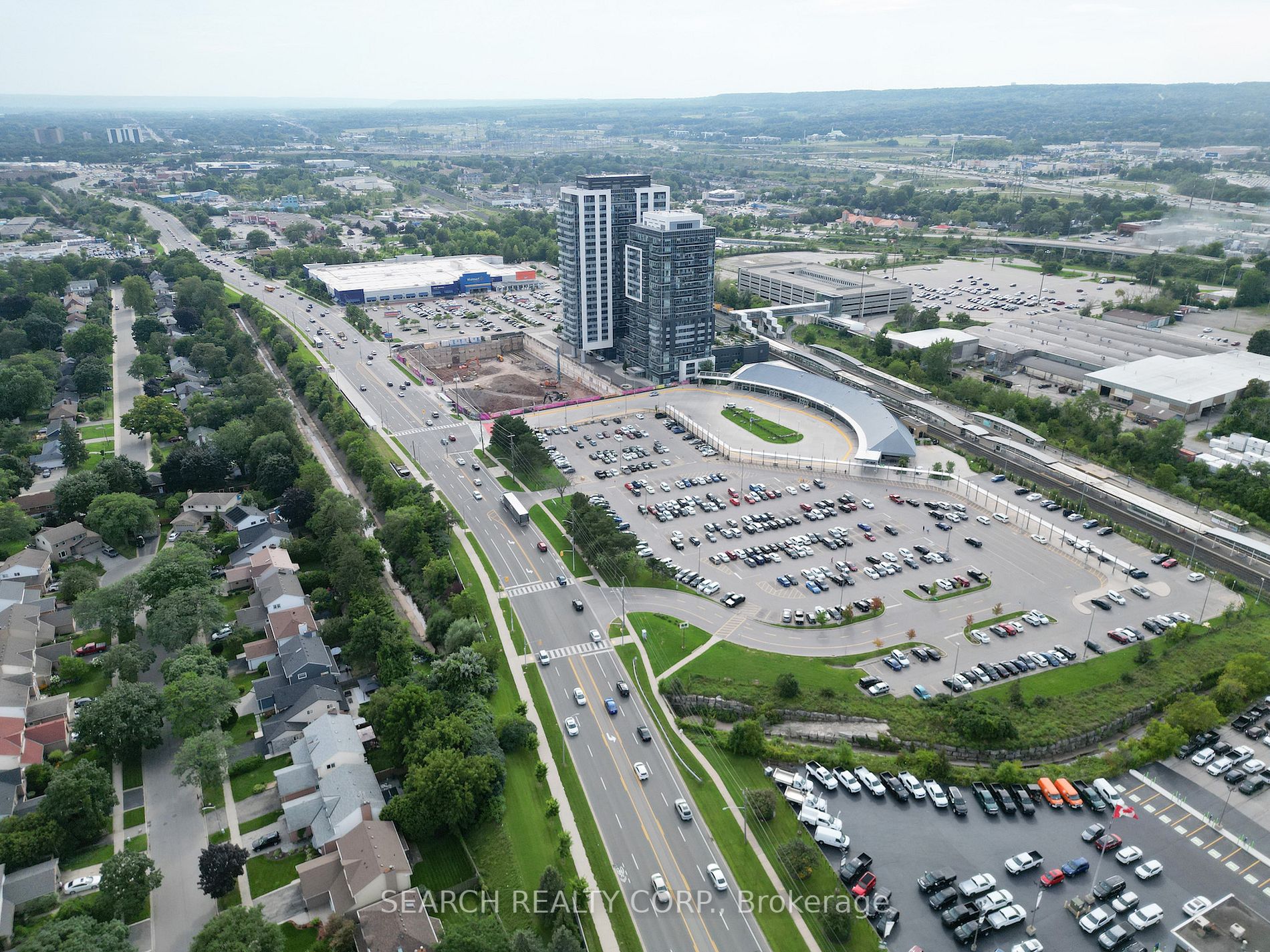2093 Fairview St, #404