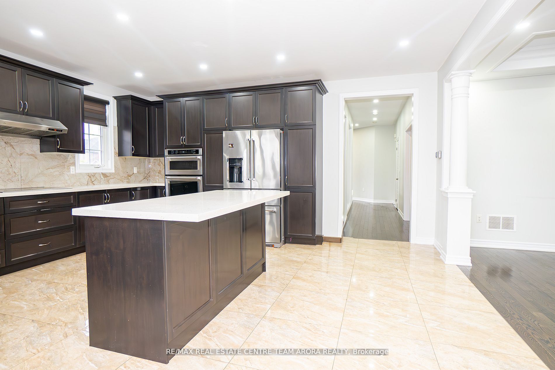 2 Kenora Street
