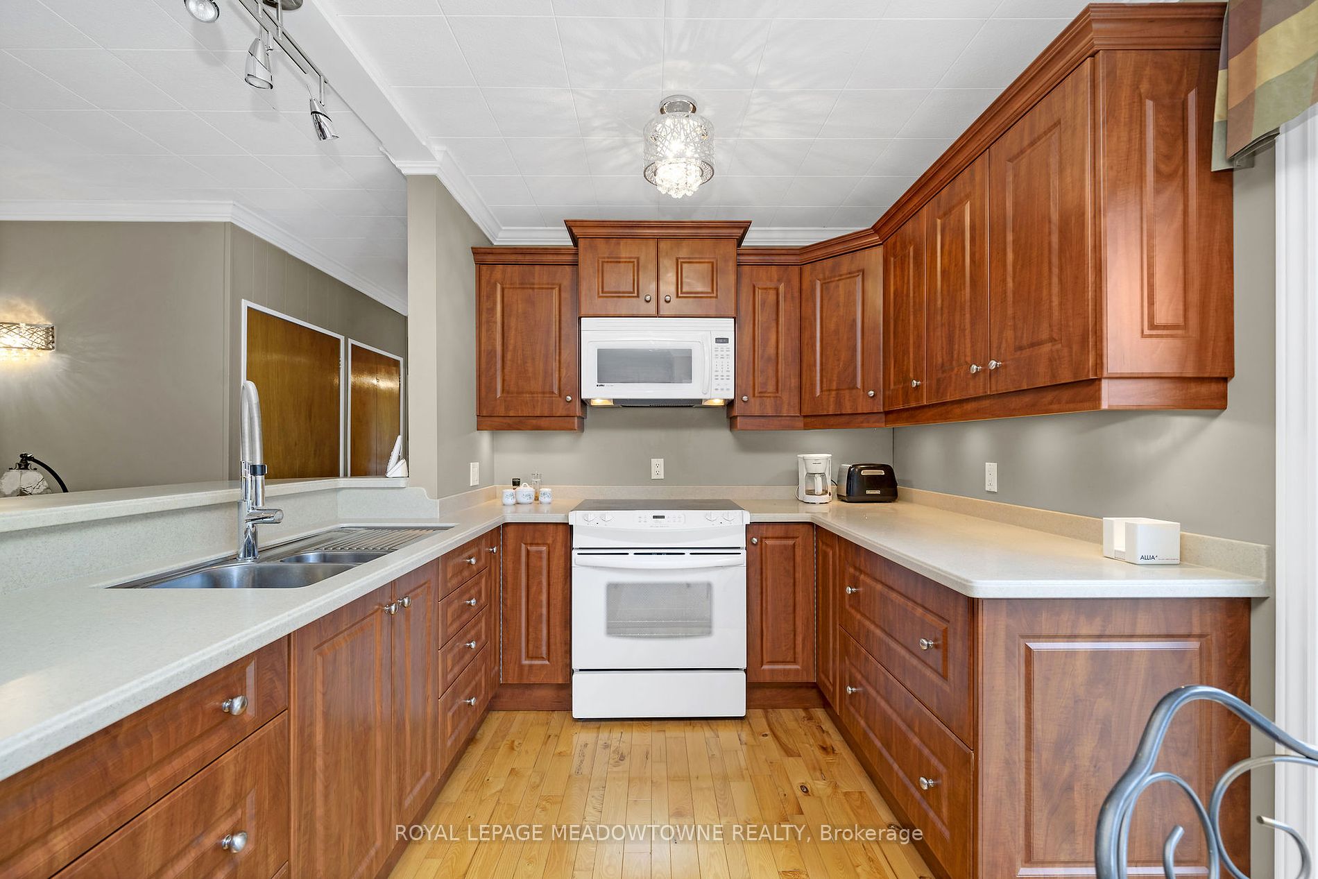 13181 Highway 7