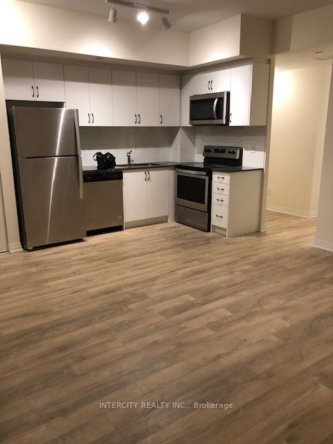 650 Atwater Ave, #21