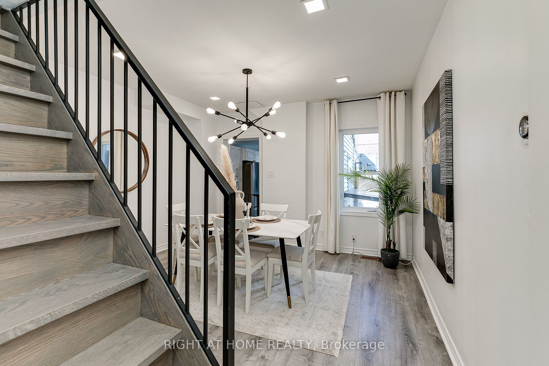 84 Rosethorn Avenue
