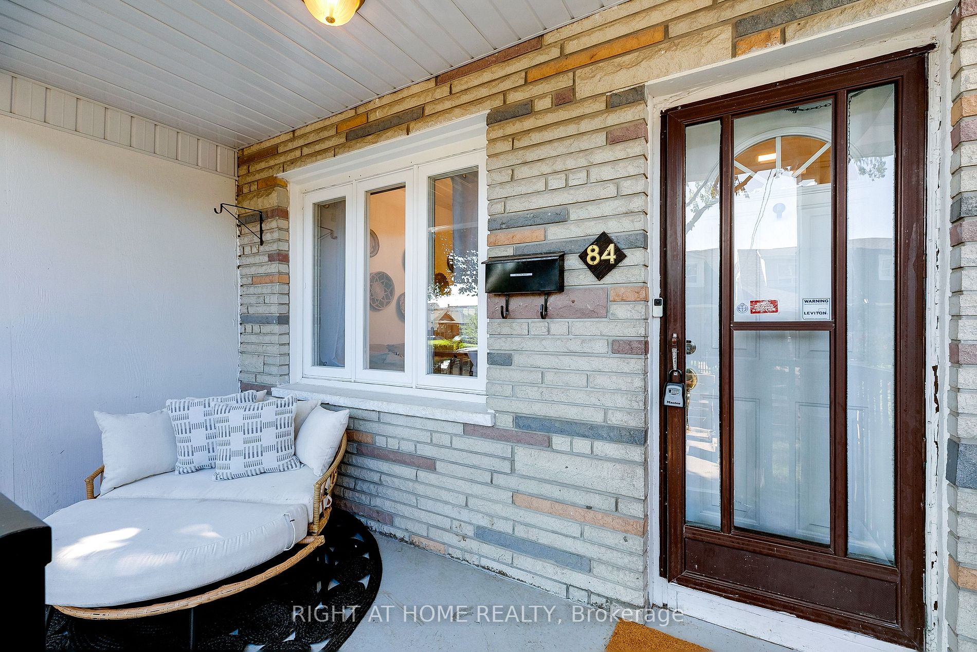 84 Rosethorn Avenue