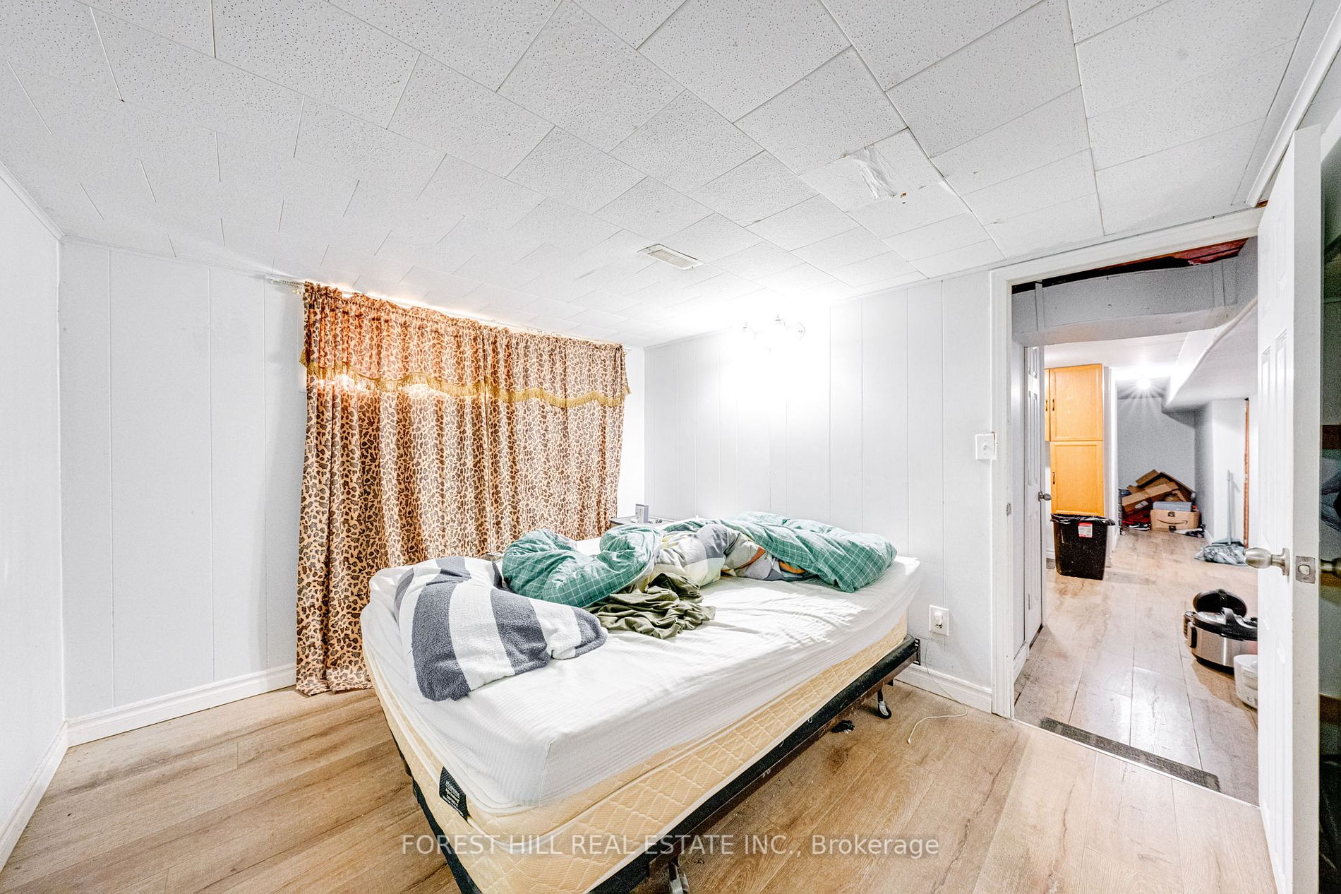 344 Leonard St