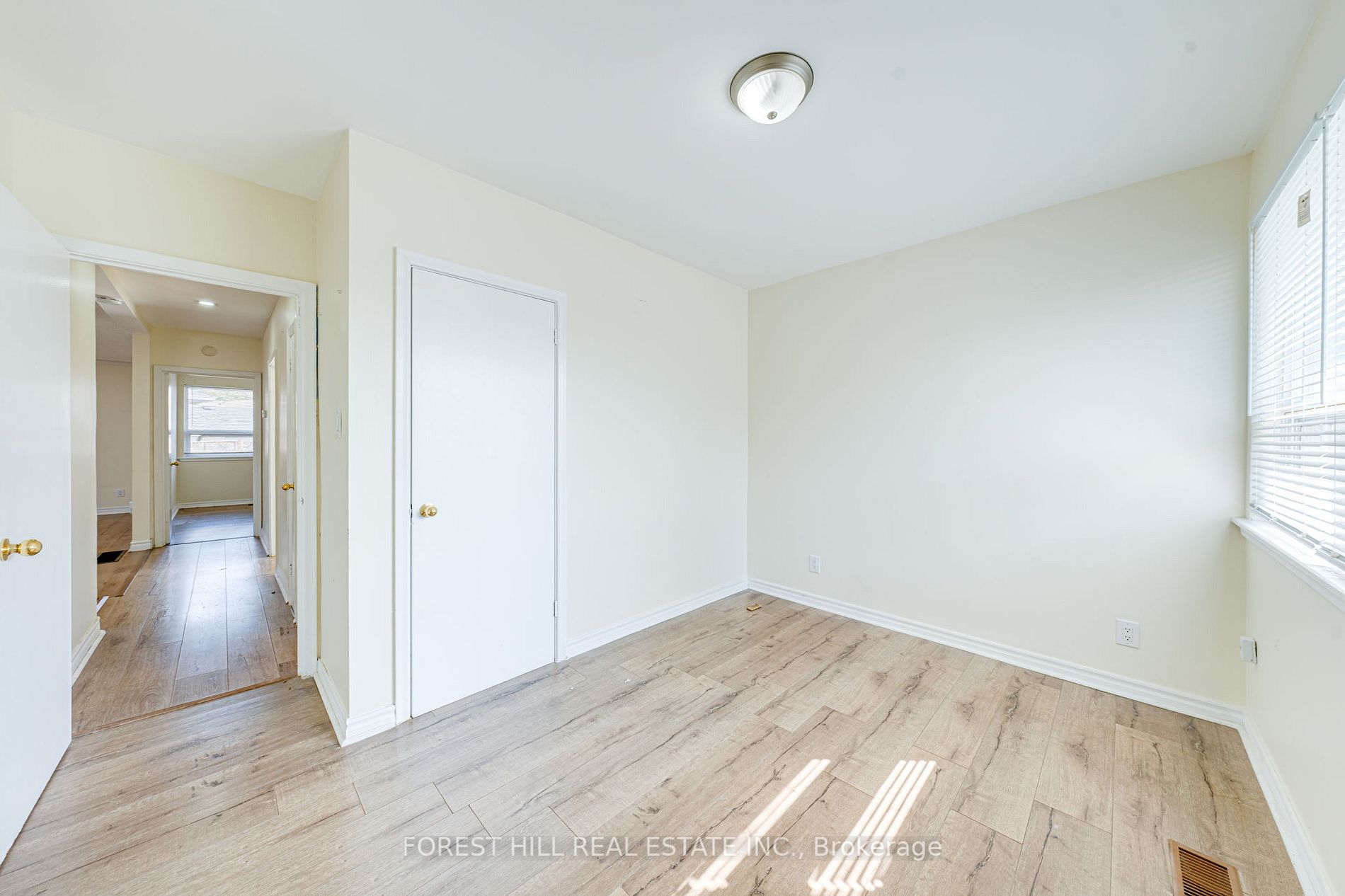 344 Leonard St