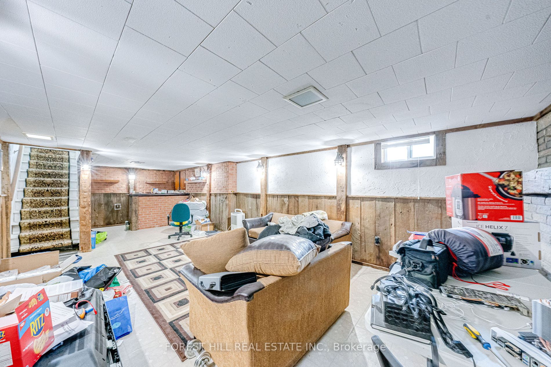 344 Leonard St