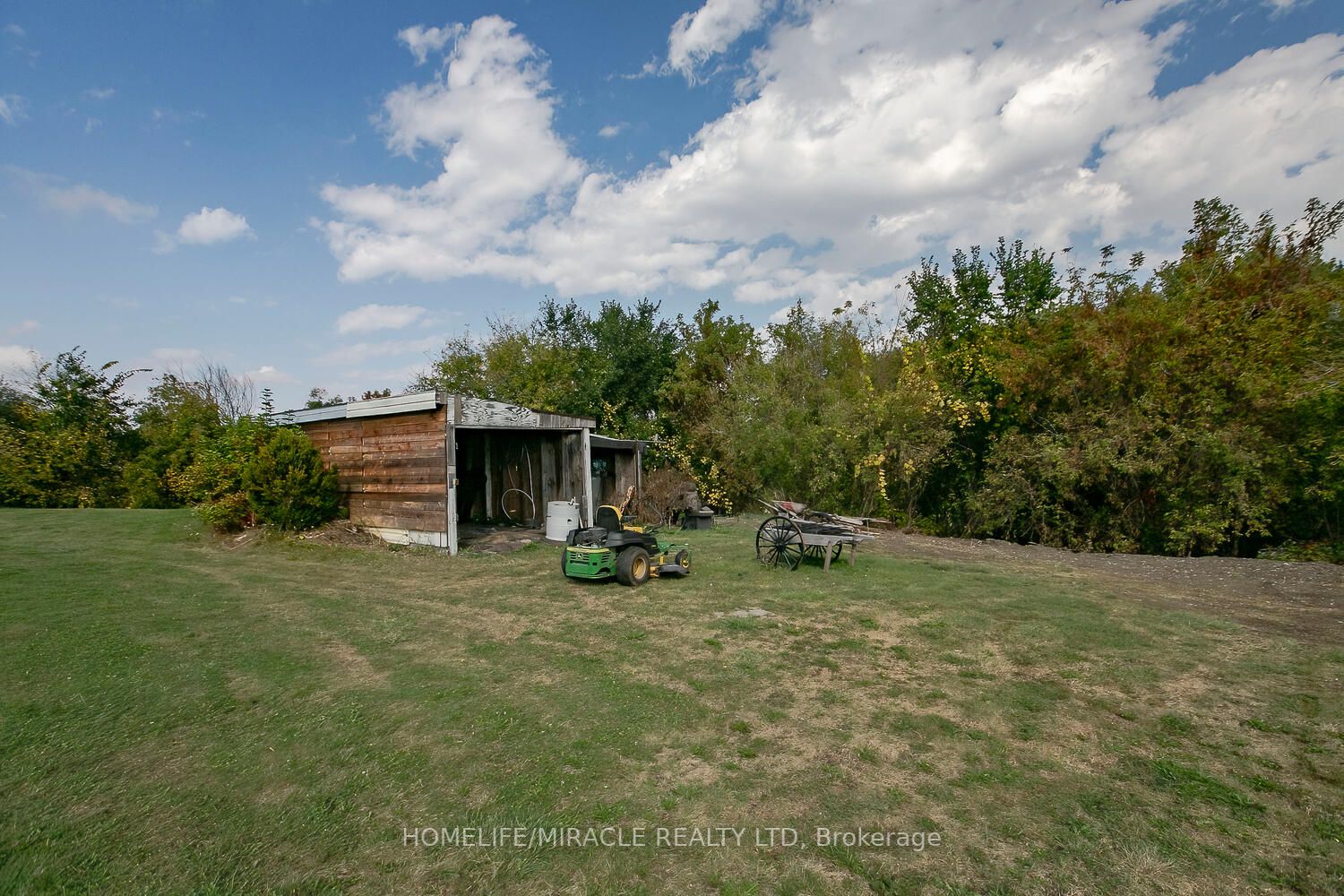 12185 The Gore Rd