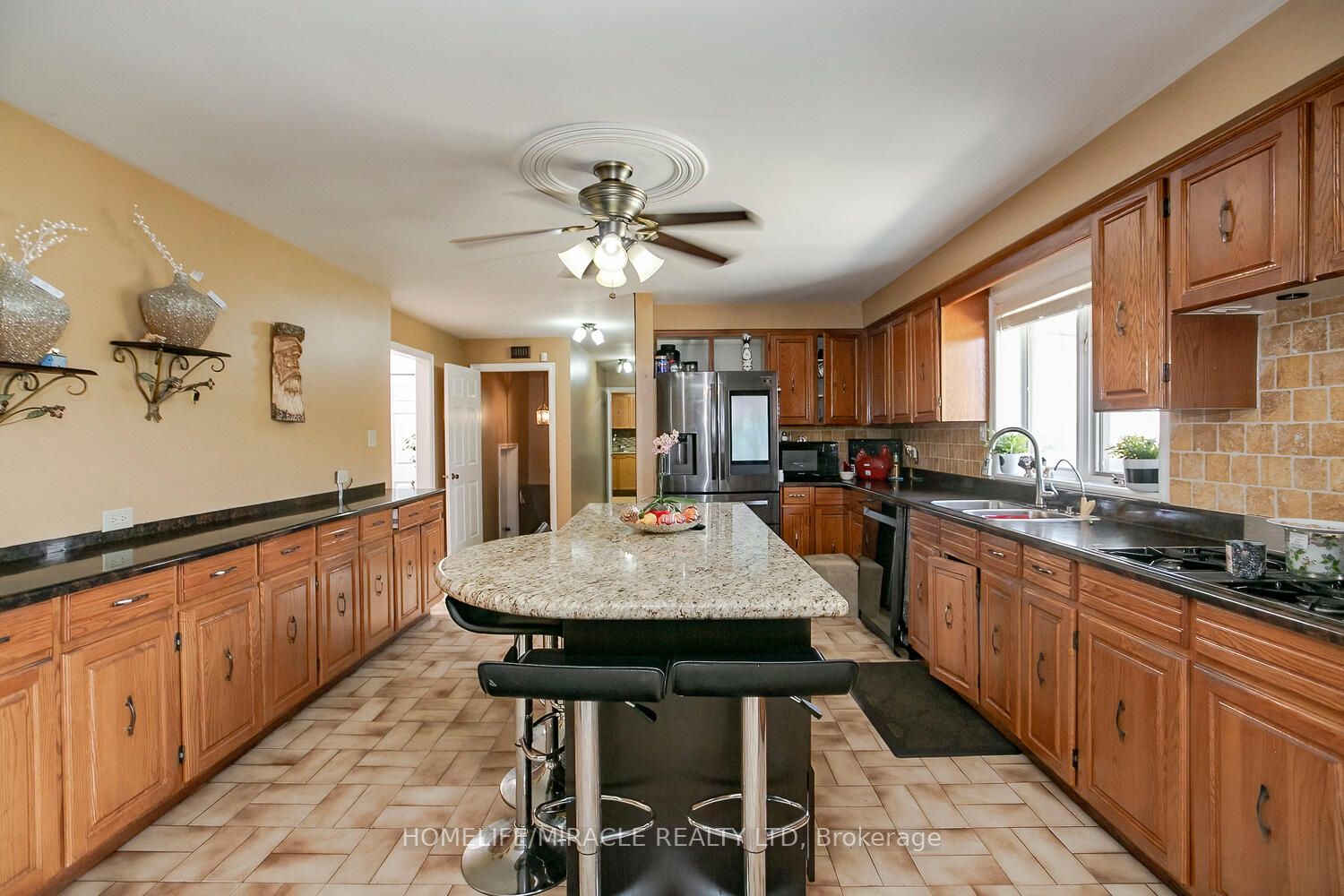 12185 The Gore Rd