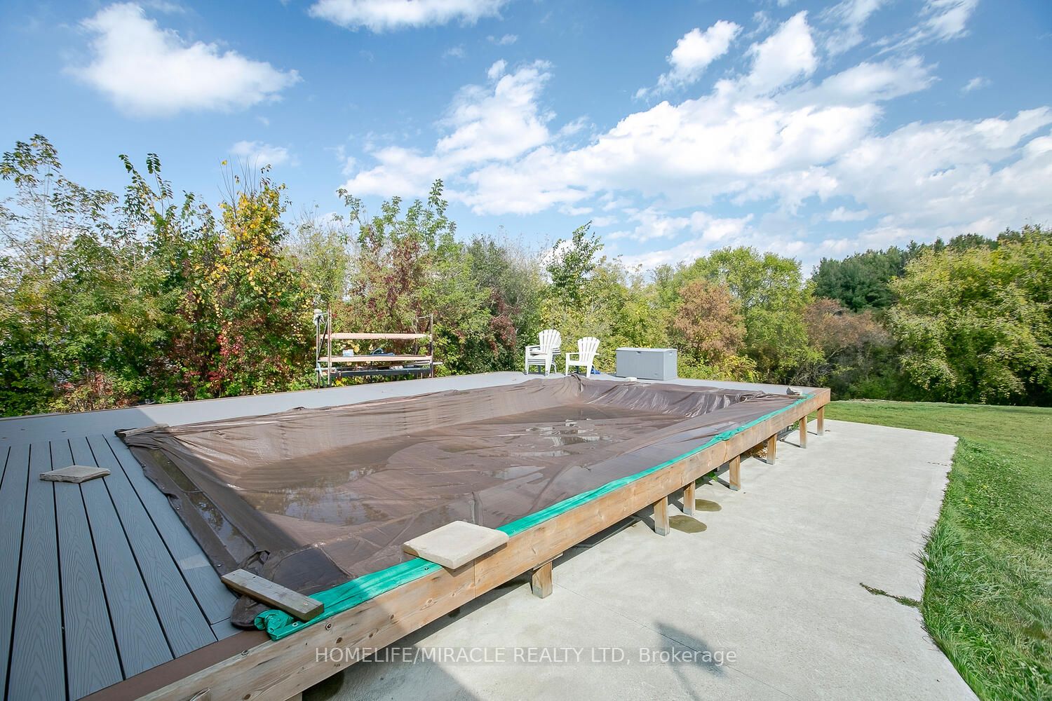 12185 The Gore Rd