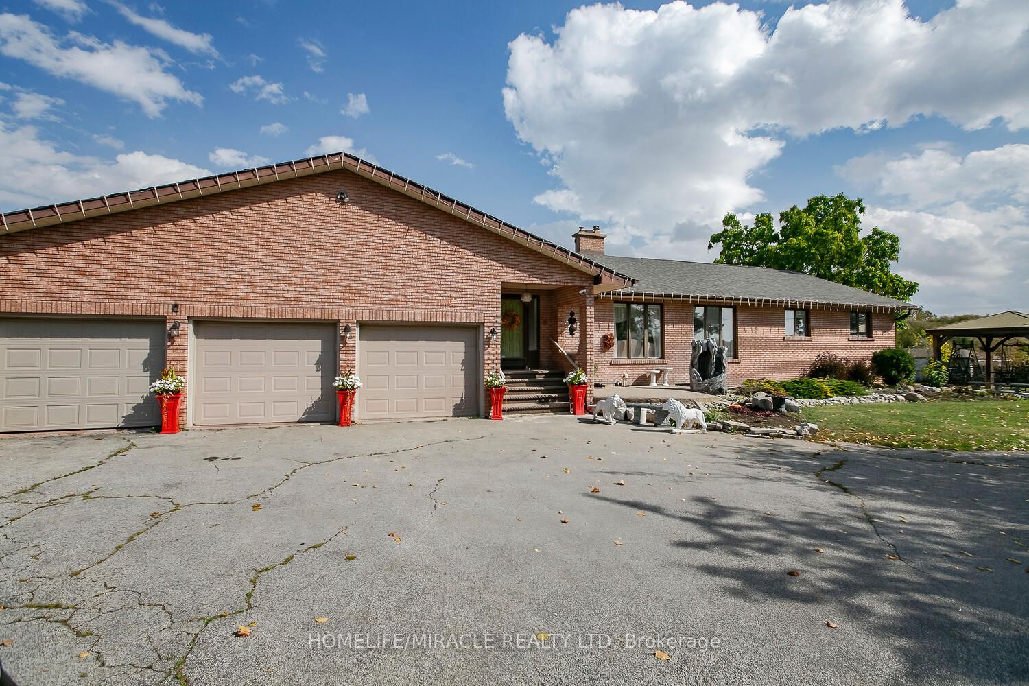 12185 The Gore Rd