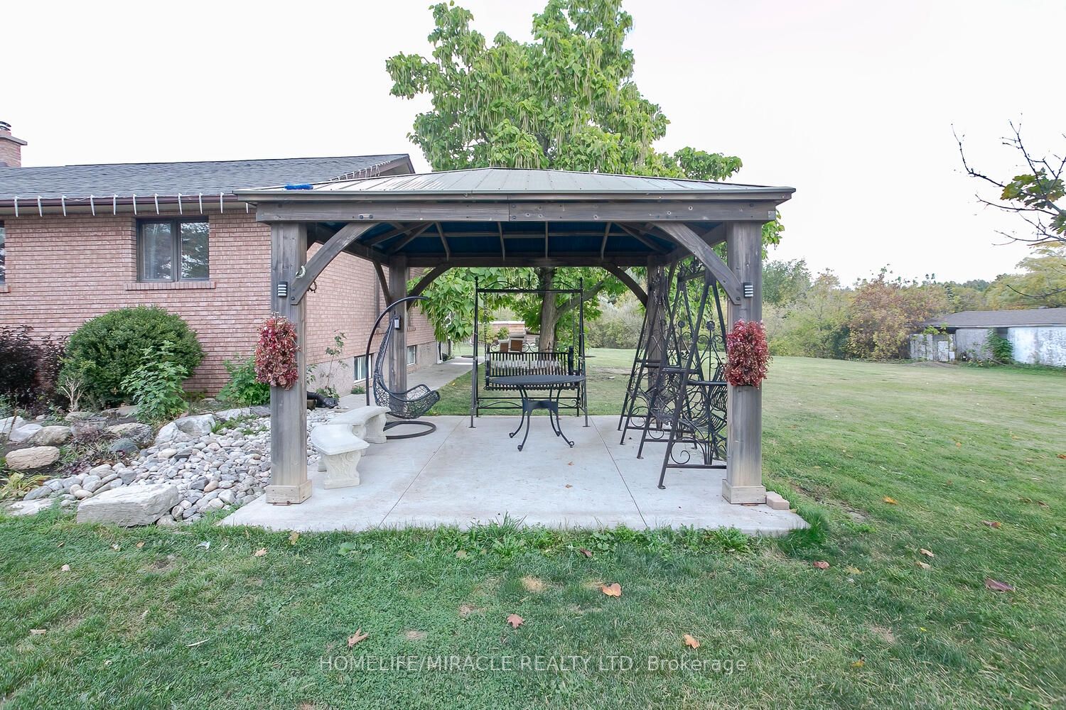 12185 The Gore Rd