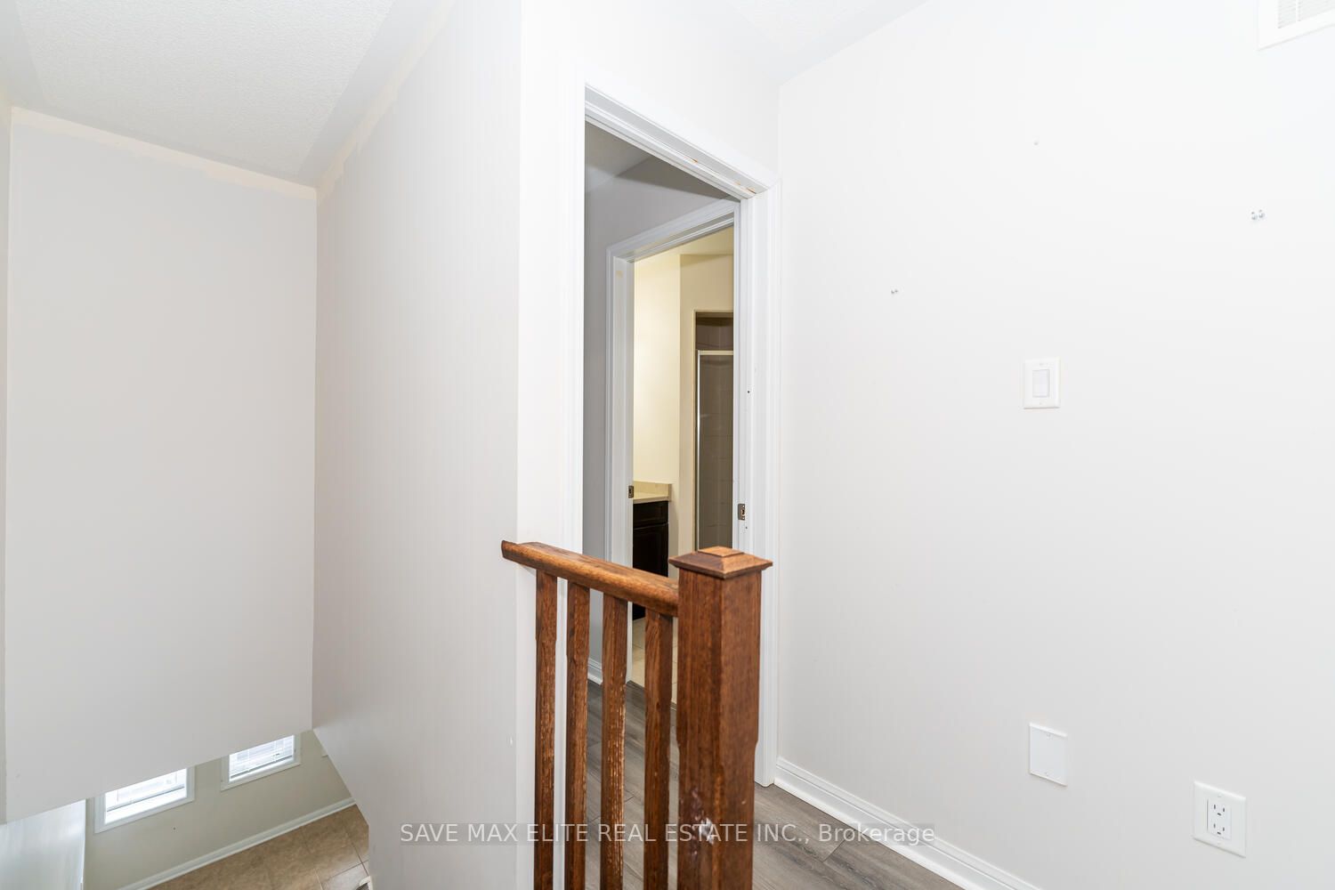 6020 Derry Road, #17