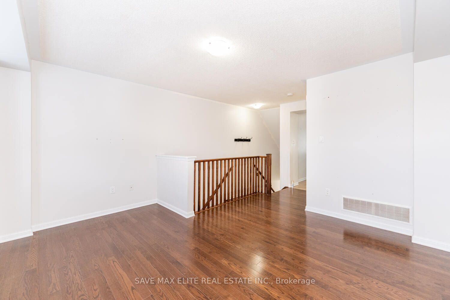 6020 Derry Road, #17