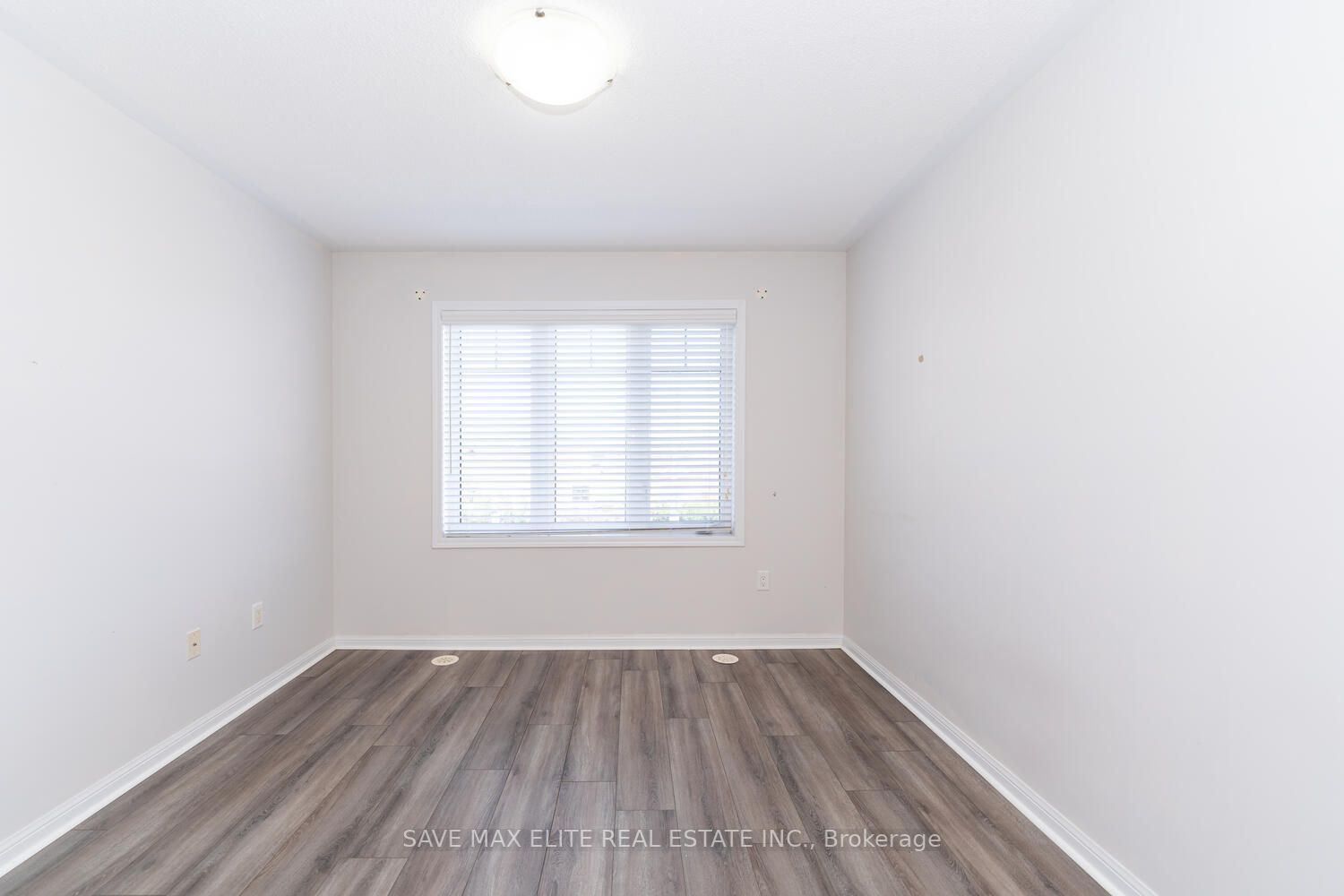 6020 Derry Road, #17