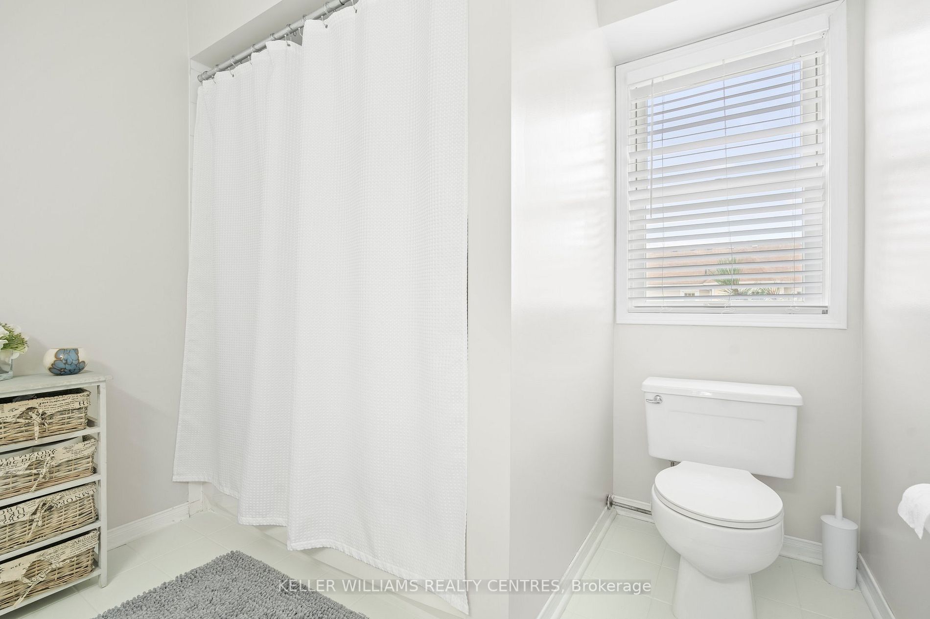 63 Wickstead Crt, #33