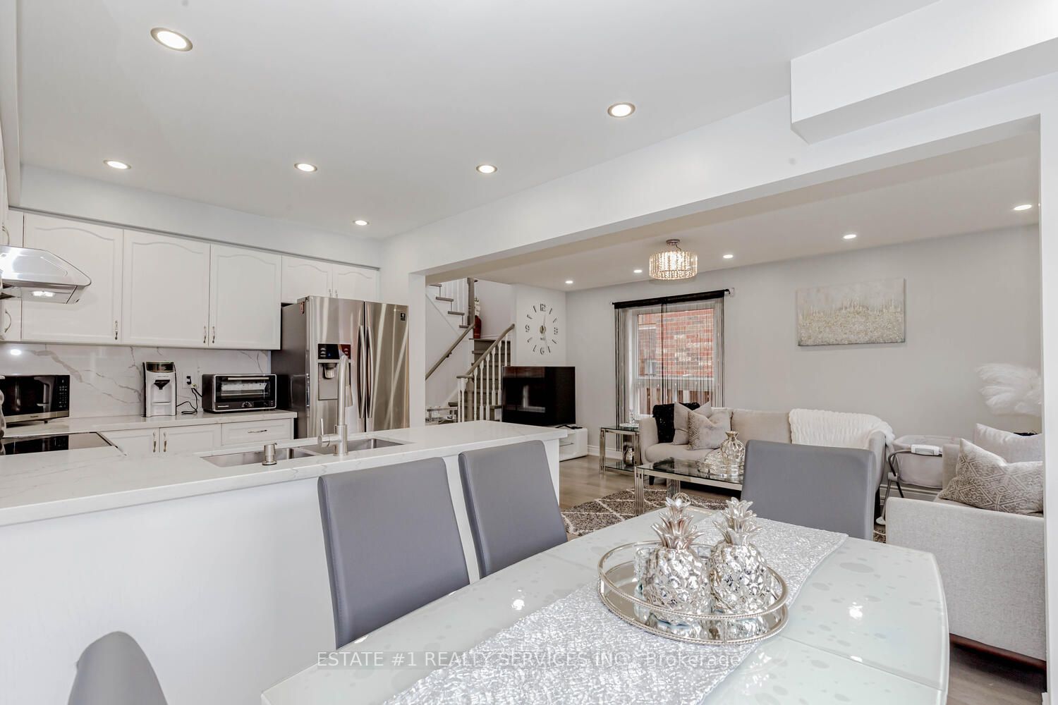 35 Hollingsworth Circ