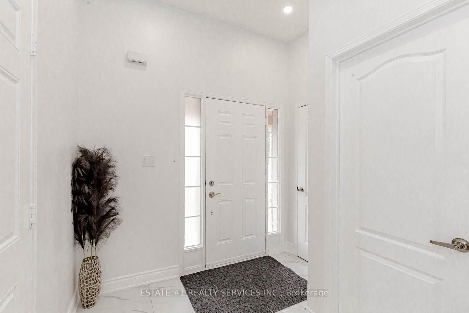 35 Hollingsworth Circ