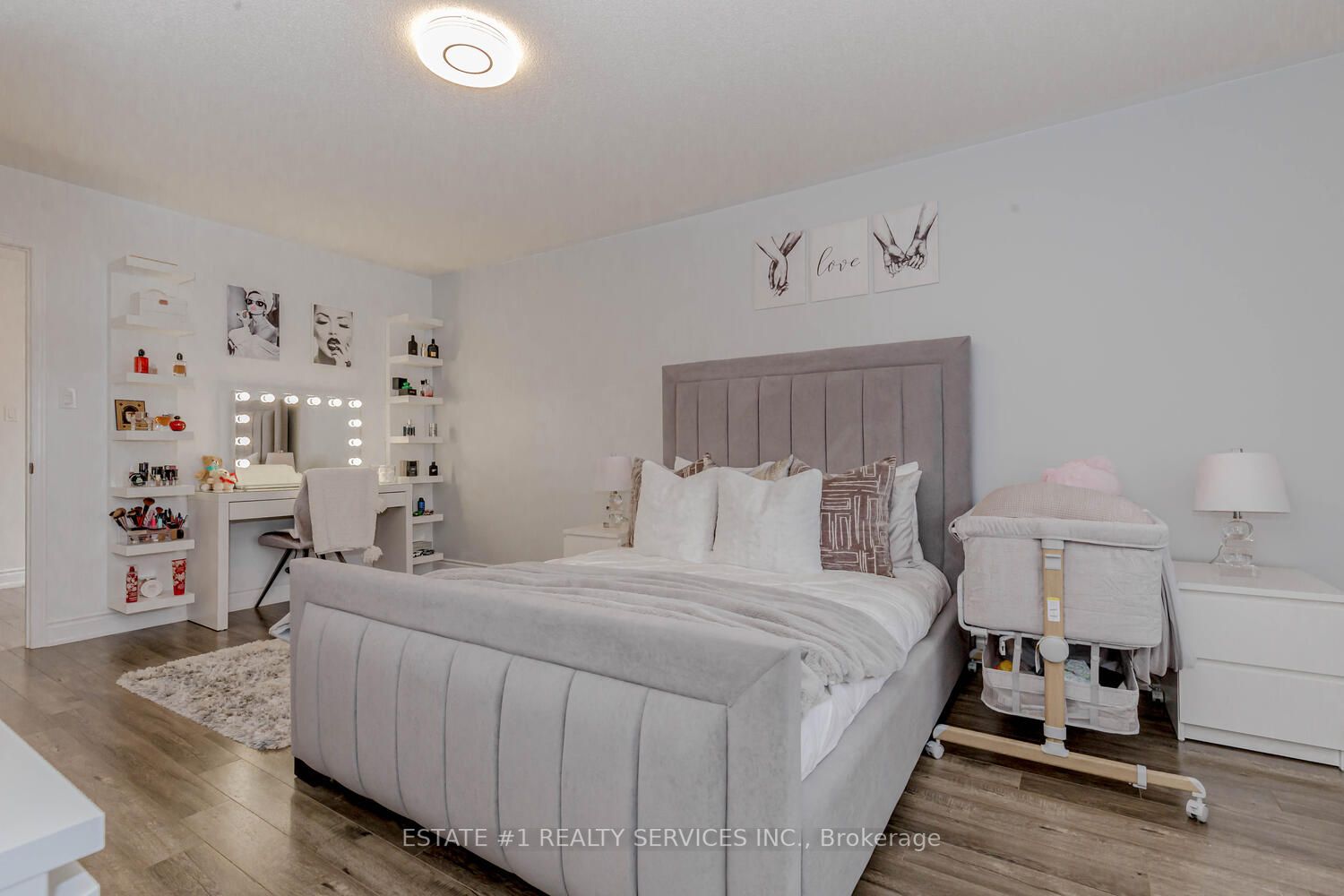 35 Hollingsworth Circ