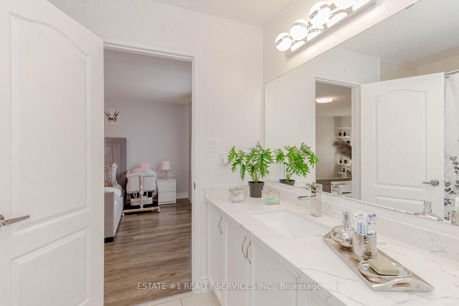 35 Hollingsworth Circ