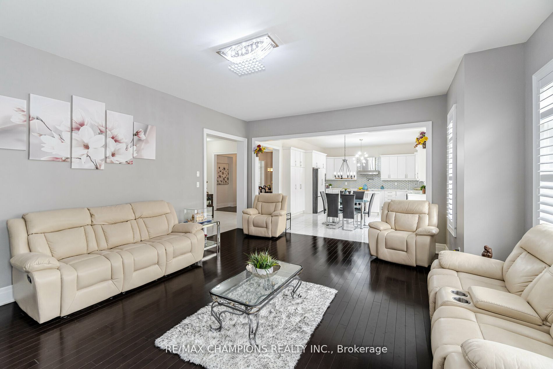 22 Hertonia St