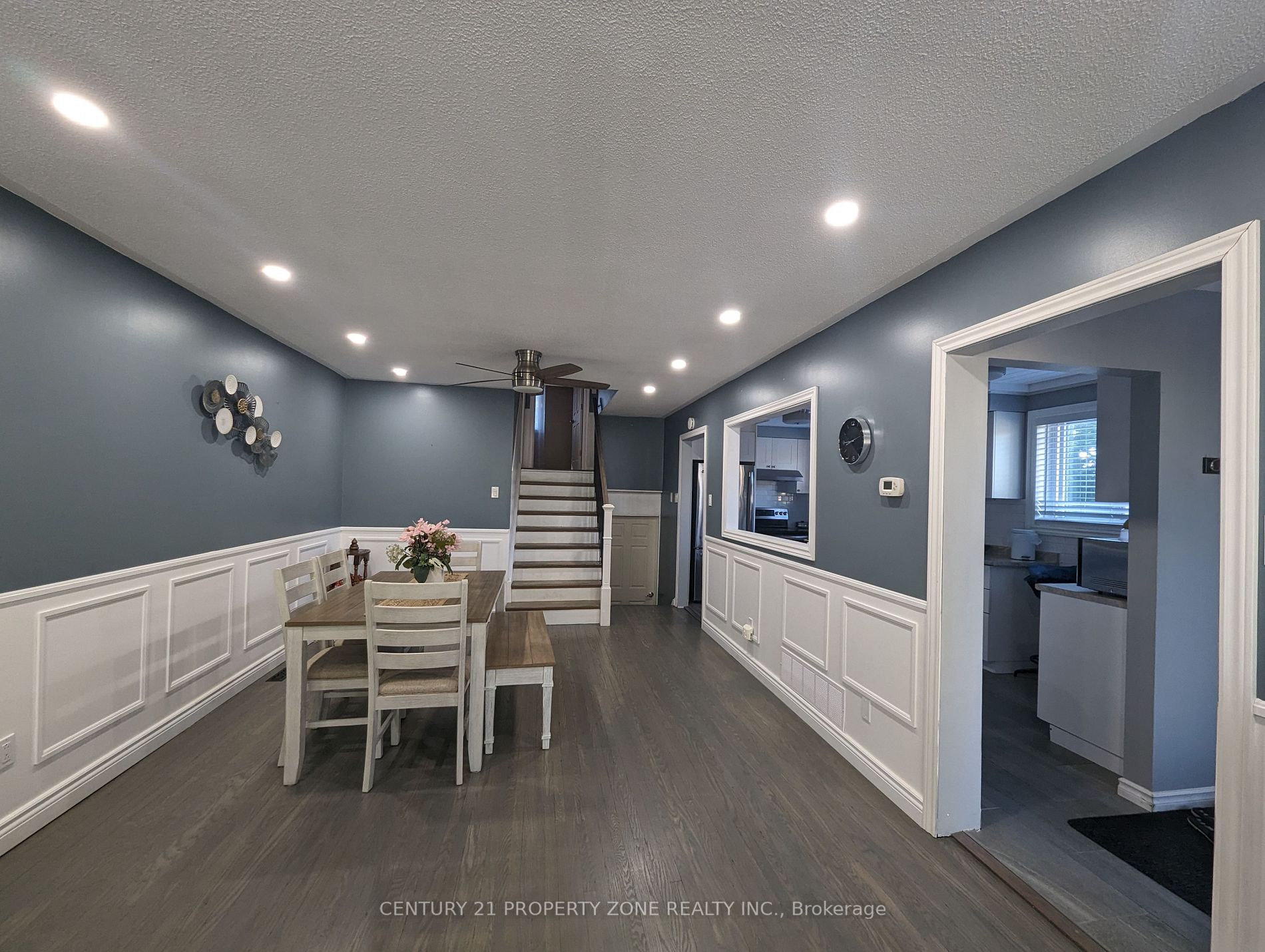 122 Earnscliffe Circ