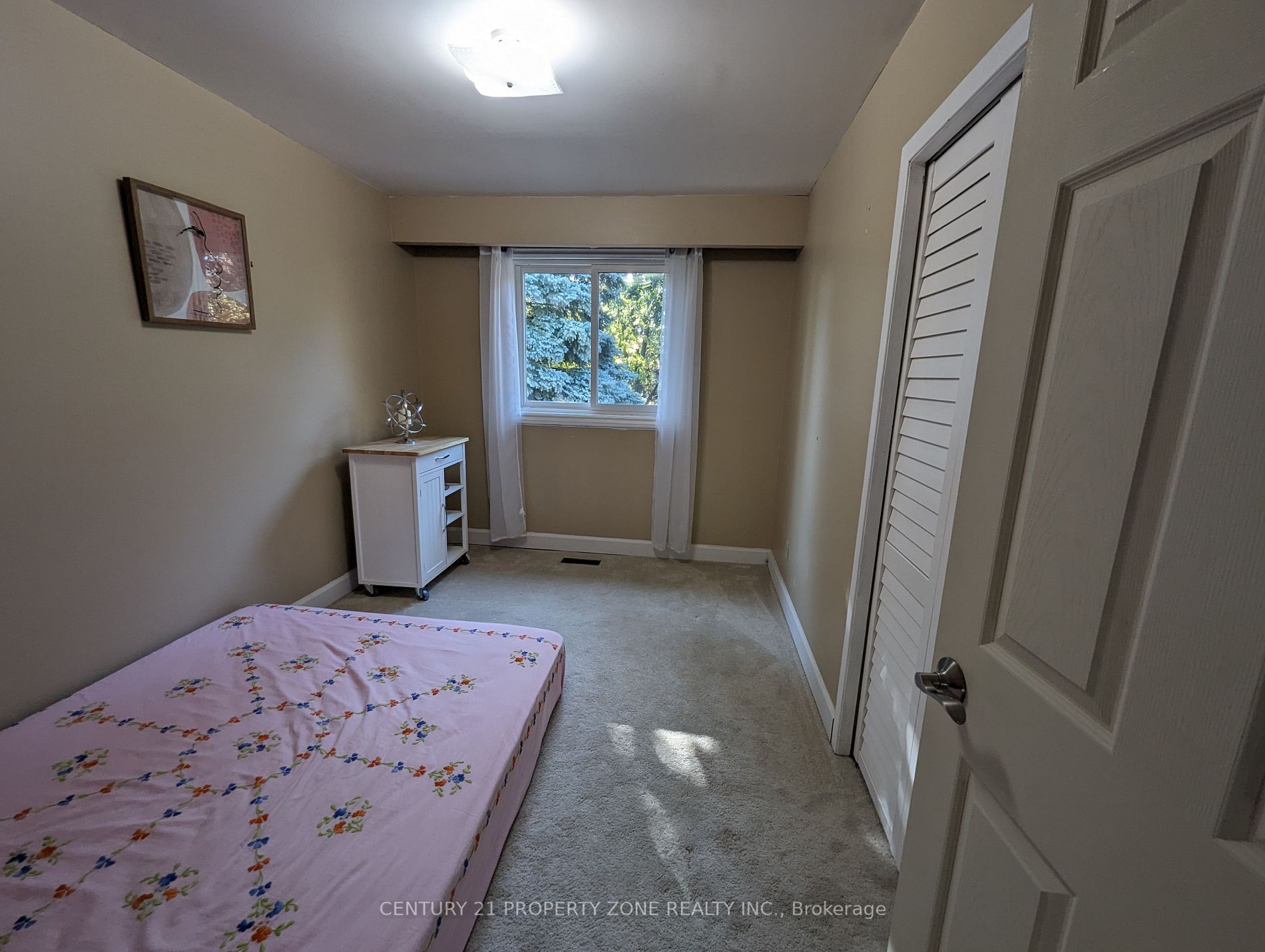 122 Earnscliffe Circ