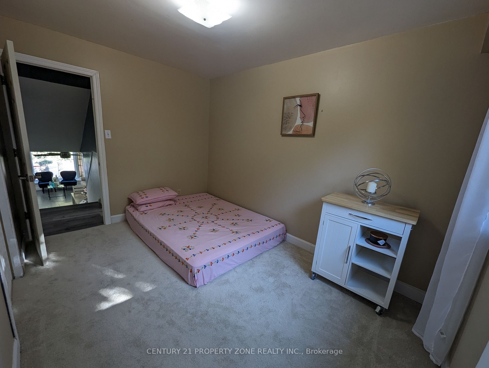 122 Earnscliffe Circ