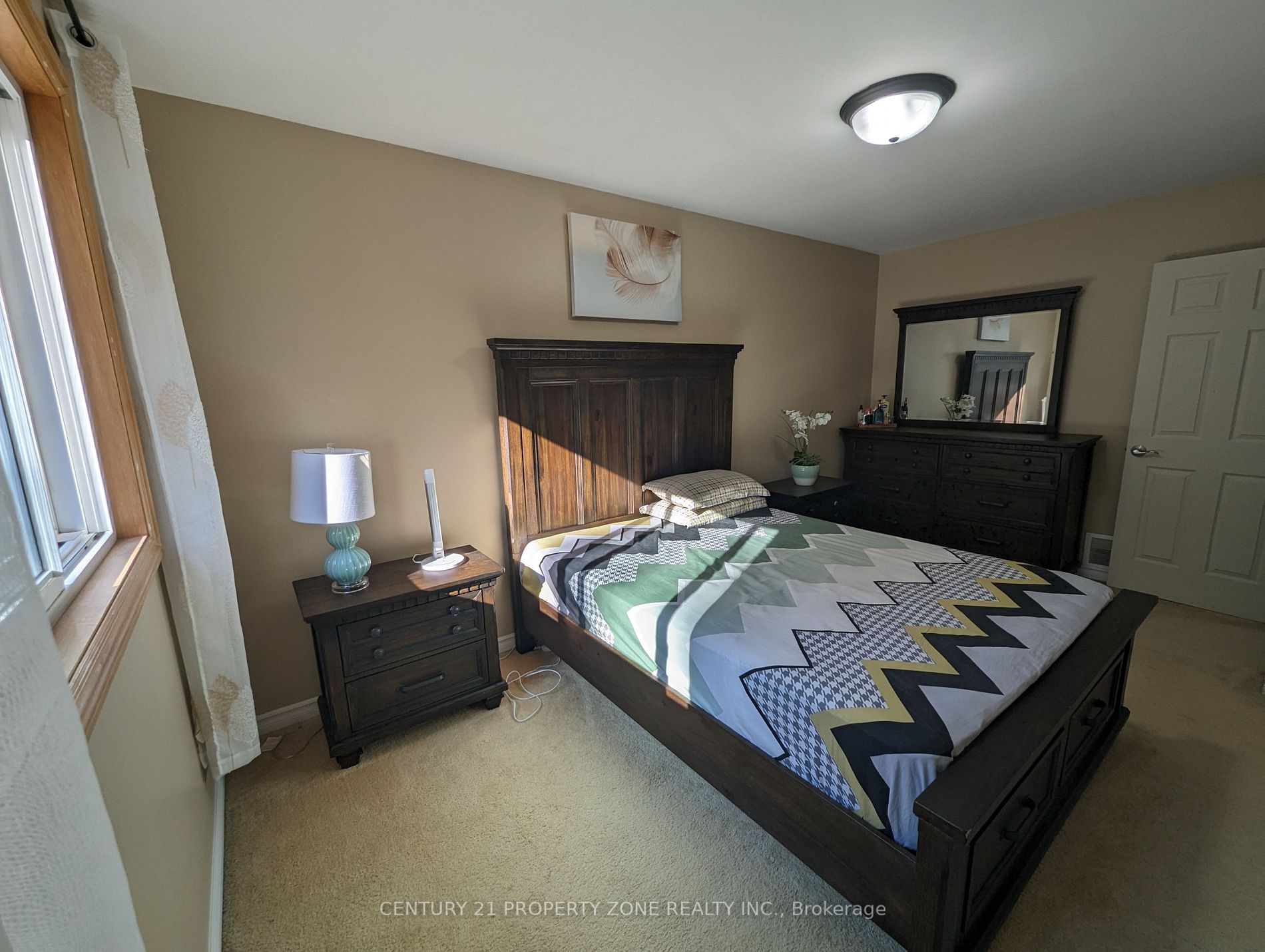 122 Earnscliffe Circ