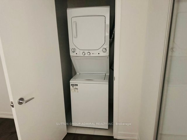 270 Dufferin Street, #611