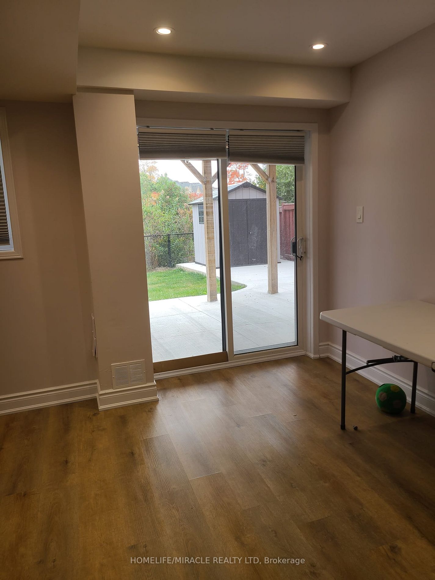 32 Abbotsbury Dr, #Lower