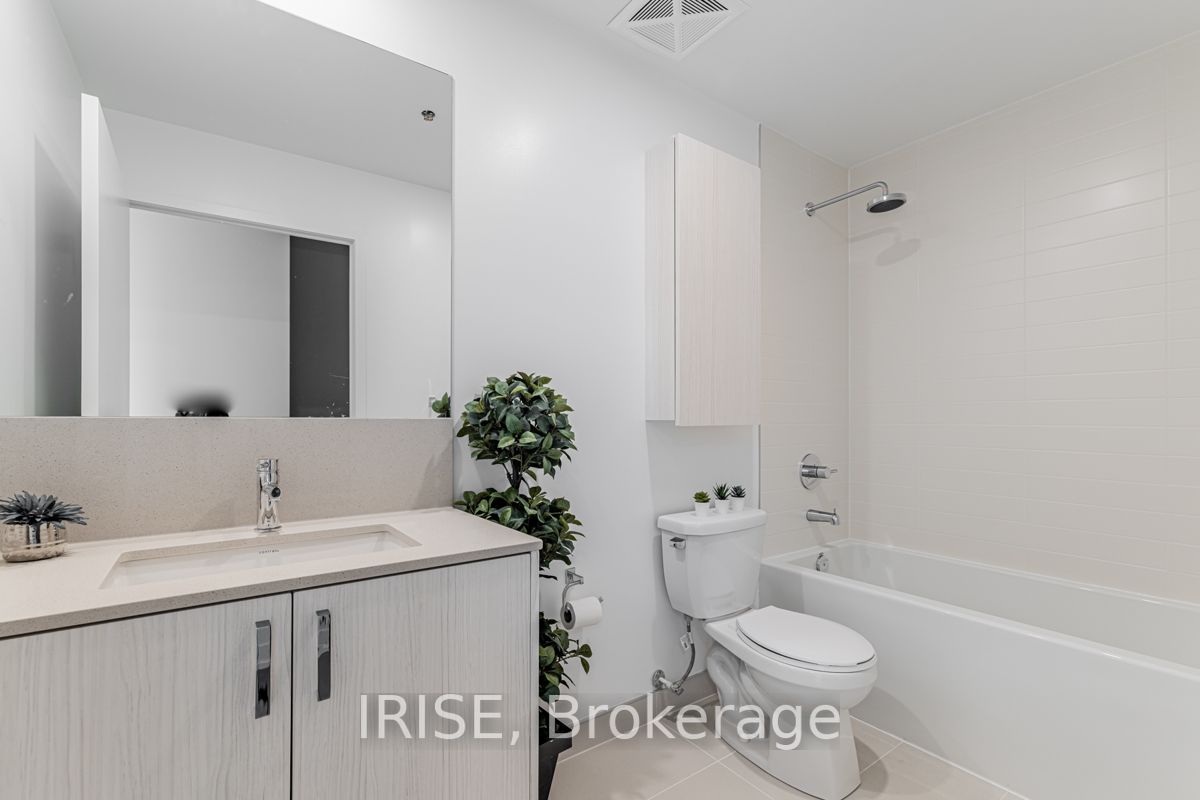 1787 St Clair Ave W, #509