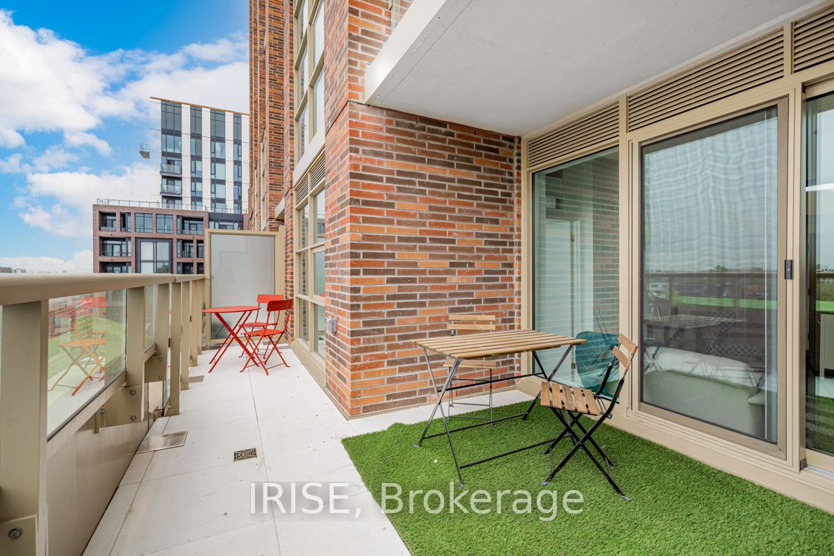 1787 St Clair Ave W, #509