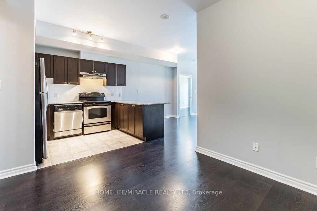 3865 Lake Shore Blvd W, #408