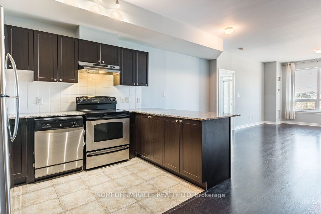 3865 Lake Shore Blvd W, #408