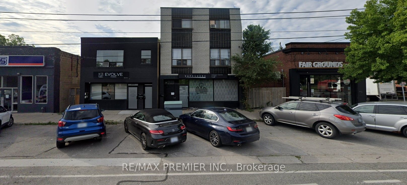 3783 Lakeshore Blvd W