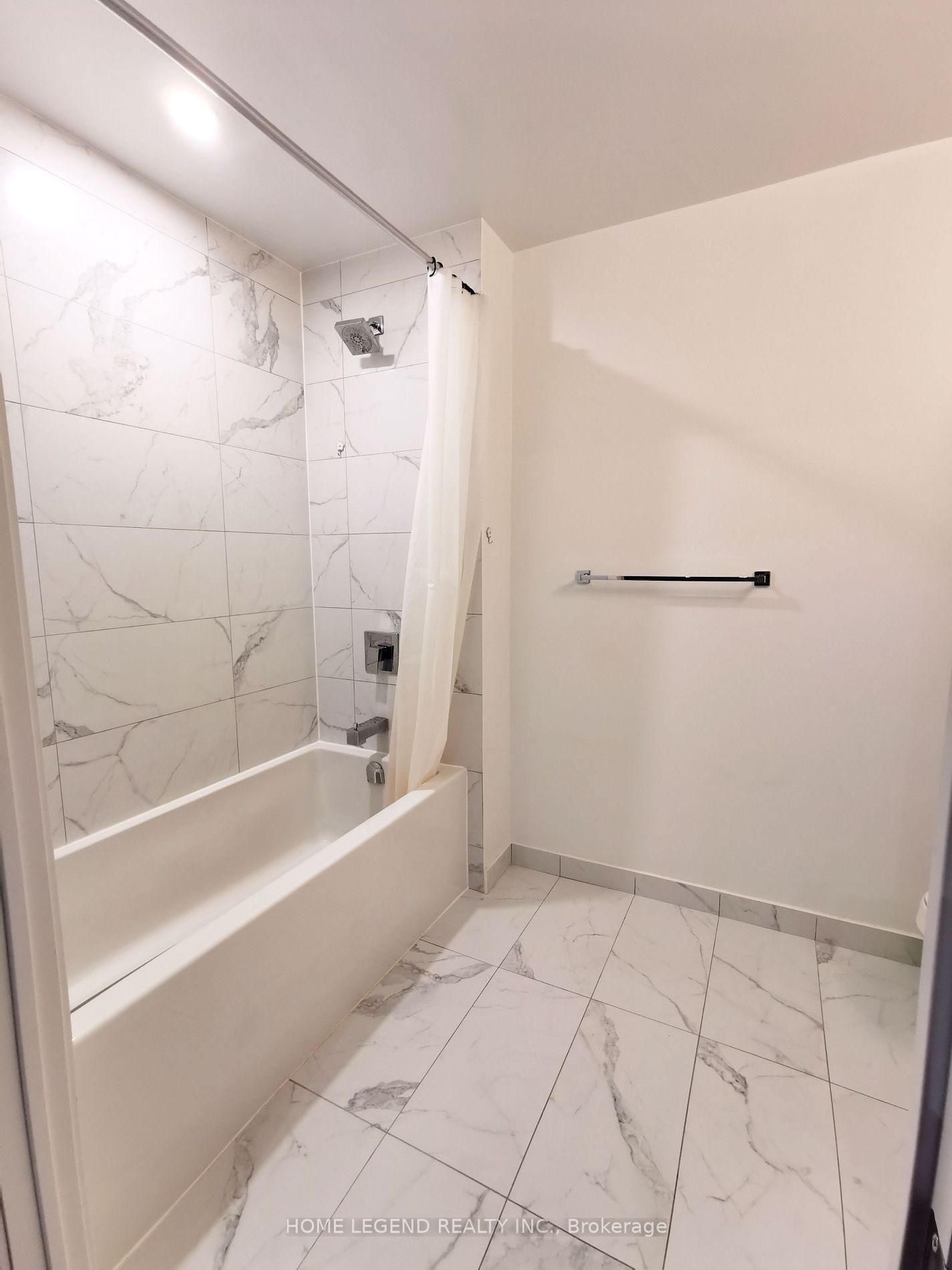 4065 Confederation Parkway, #2902