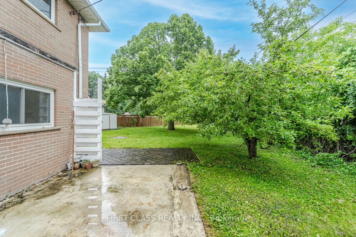 1266 Pallatine Dr