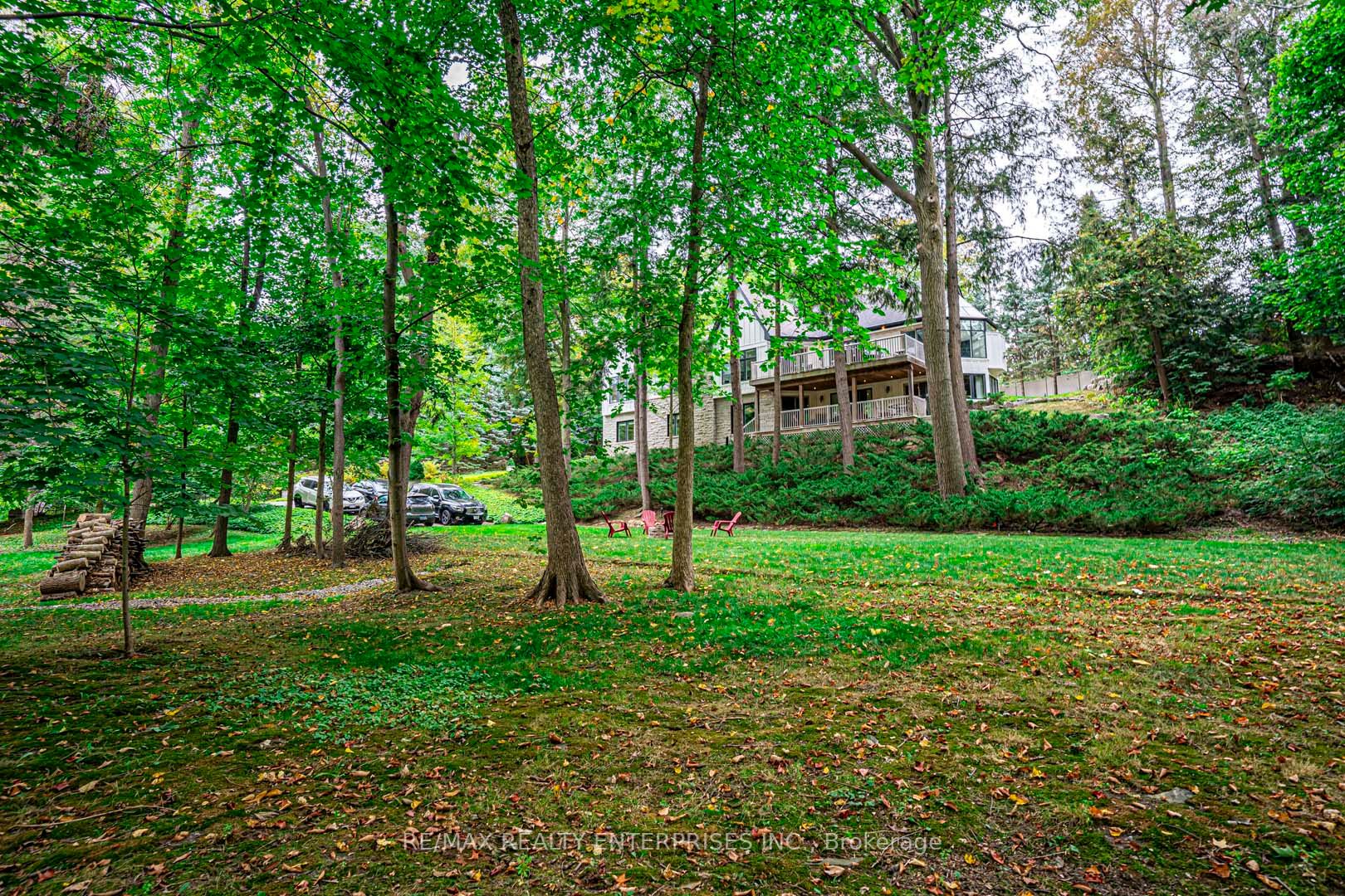 816 Meadow Wood Rd