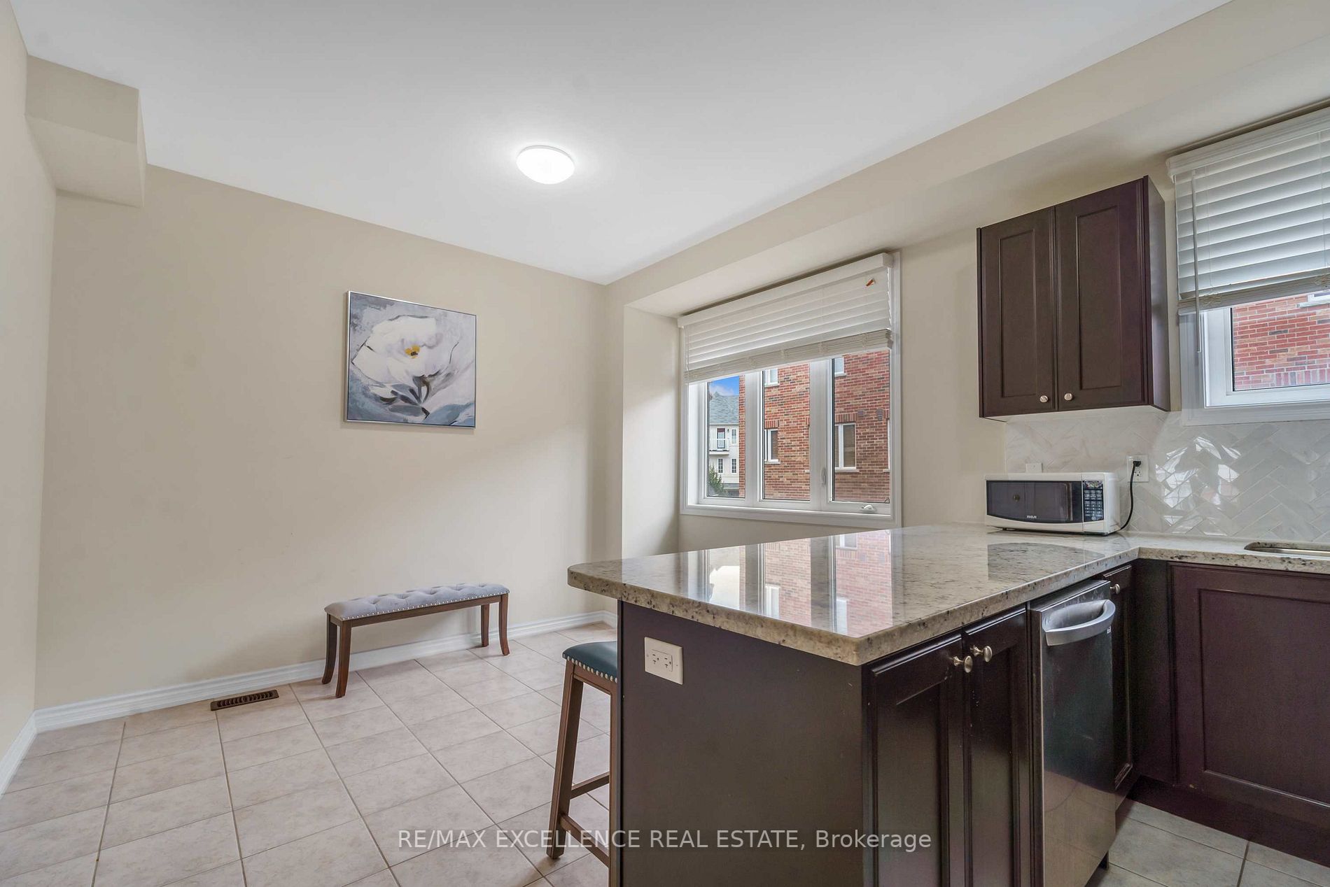 6 Sprucewood Road